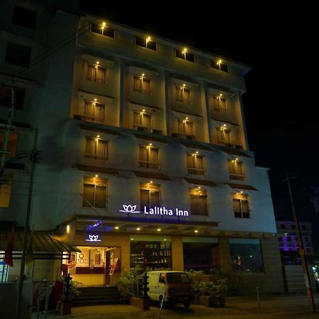 Guruvāyūr Lalitha Inn מראה חיצוני תמונה