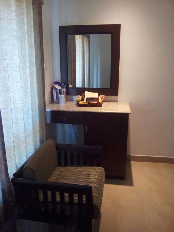 Guruvāyūr Lalitha Inn מראה חיצוני תמונה